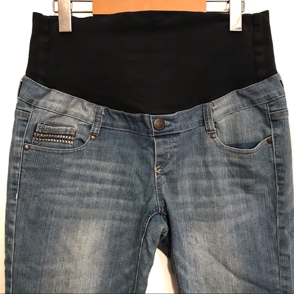 Thyme maternity medium capri jeans - Picture 3 of 6